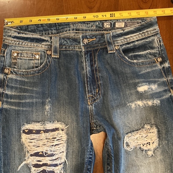 🎉HP🎉 MISS ME American Roadside Boyfriend Jean - size womens 29” waist - Picture 11 of 15